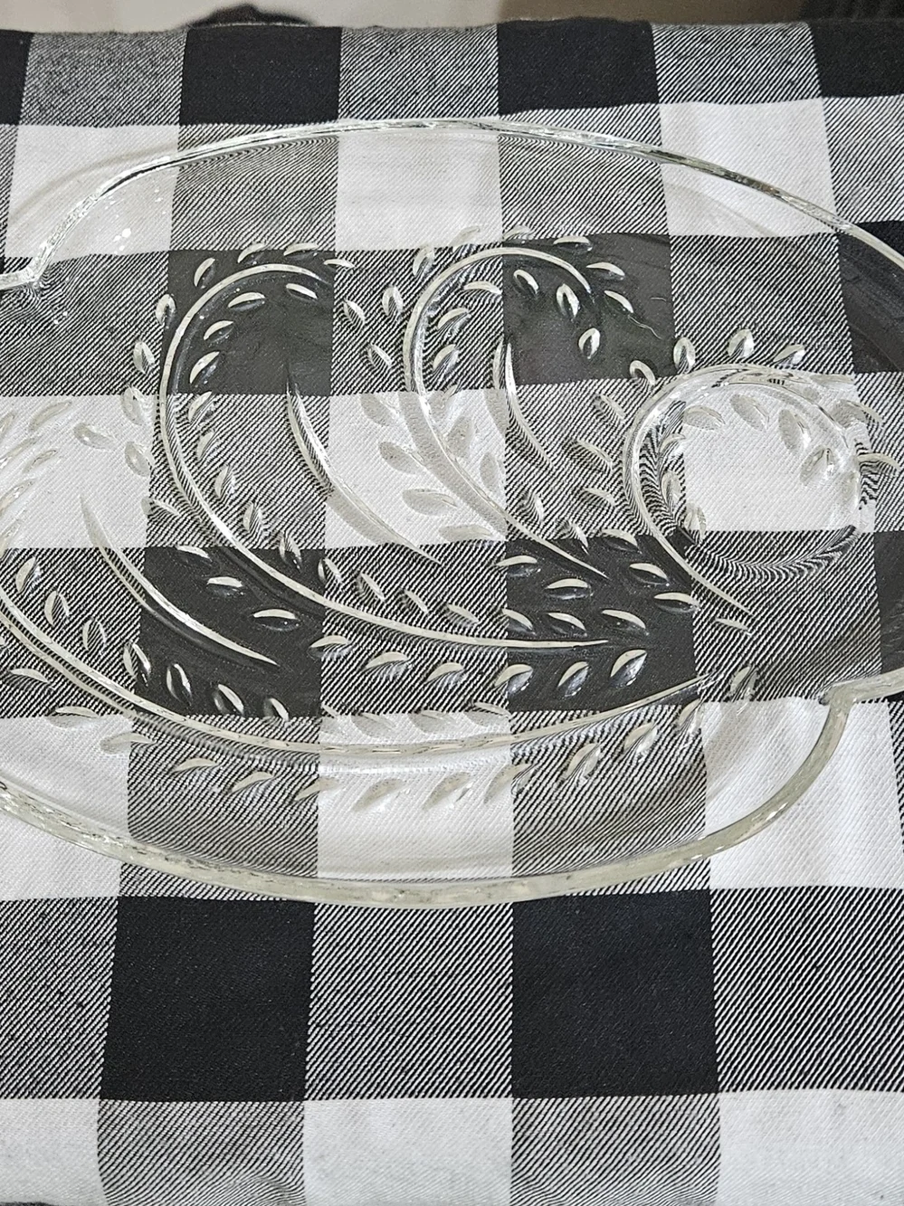 Federal Glass‎ Homestead Serving Tray - Wheat Design
